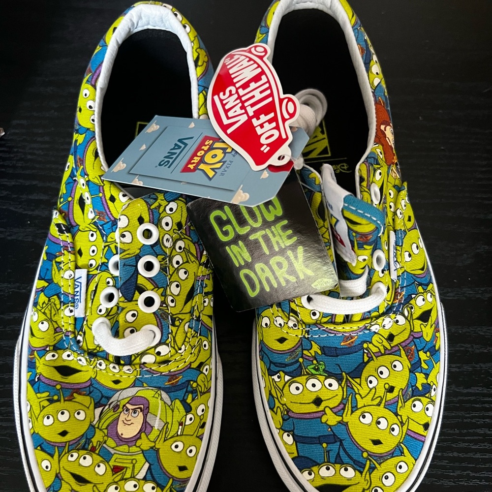 New toy story alien vans